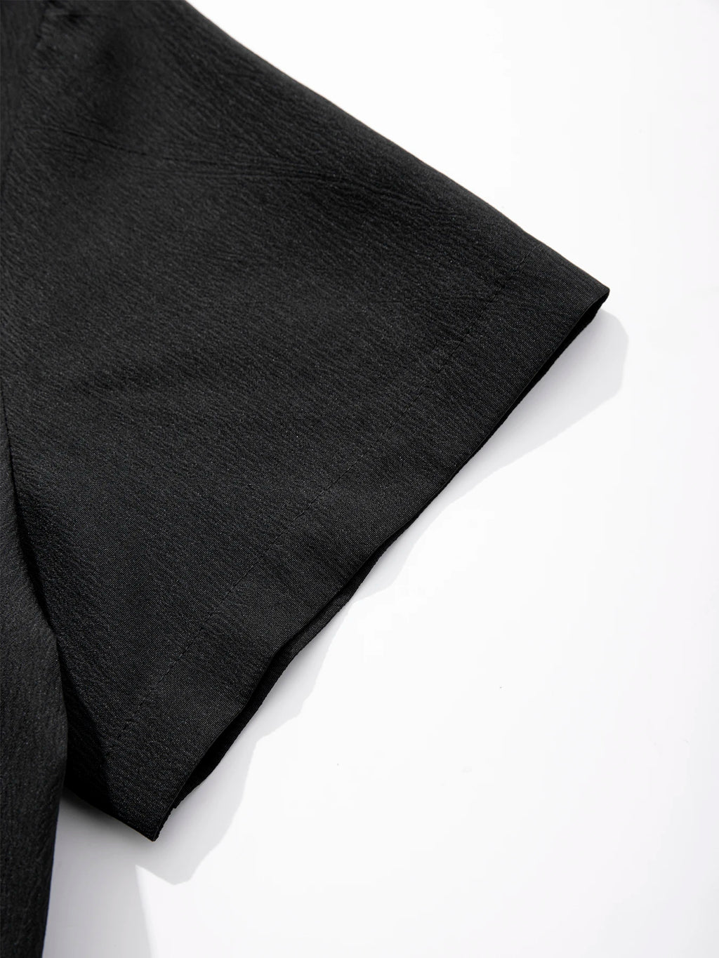 Summer Mens Shorts Sleeve Shirts Business T-Shirts Men Breathable Solid Color Streetwear Button Shirts for Men White Shirts